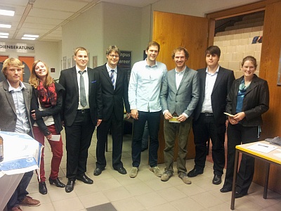 Preisträger Students meet Industry mit Prof. Kaeding